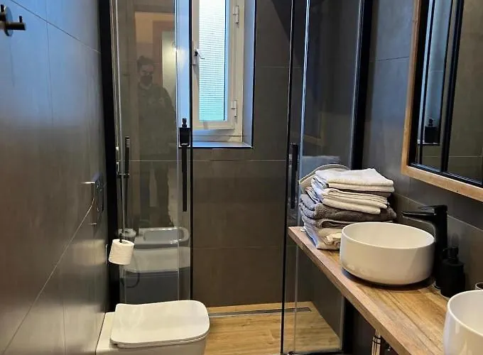 Apartman Federici La Tua Base Per Esplorare La Citta E Le Cinque Terre L'appartamento Accogliente E Centrale